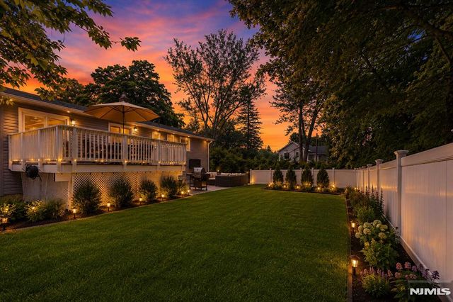 34 N Middletown Road, Montvale, NJ 07645