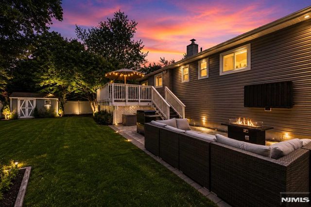 34 N Middletown Road, Montvale, NJ 07645