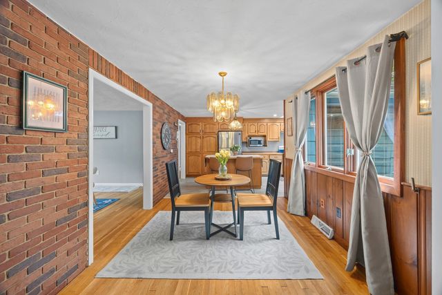 7 Edith Rd, Hudson, MA 01749