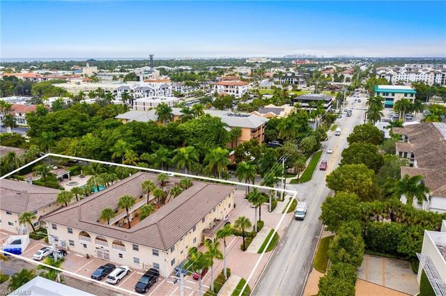 980 7th AVE S 101, Naples, FL 34102