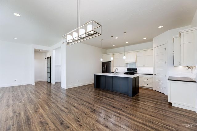 3961 W Caragana Ct, Meridian, ID 83646