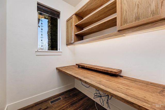 3961 W Caragana Ct, Meridian, ID 83646