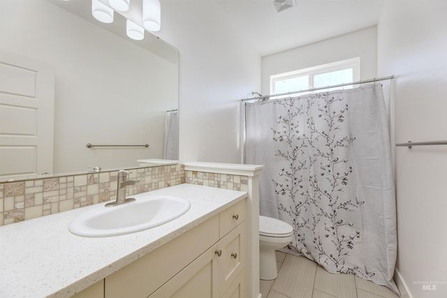 3961 W Caragana Ct, Meridian, ID 83646