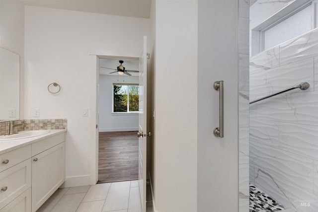 3961 W Caragana Ct, Meridian, ID 83646