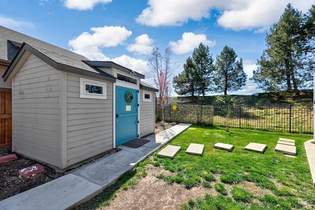 3961 W Caragana Ct, Meridian, ID 83646