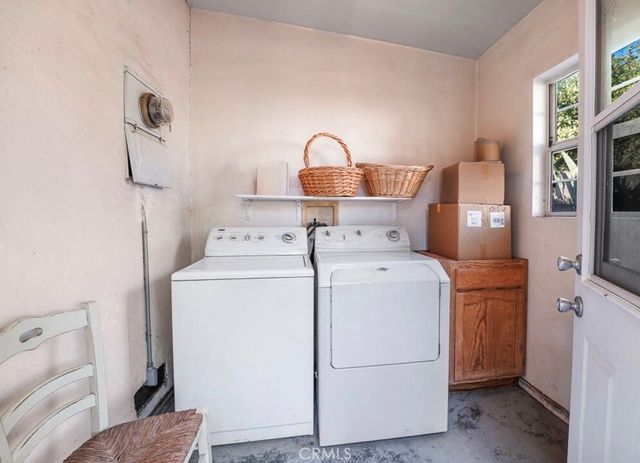 3654 7th Avenue, Los Angeles, CA 90018