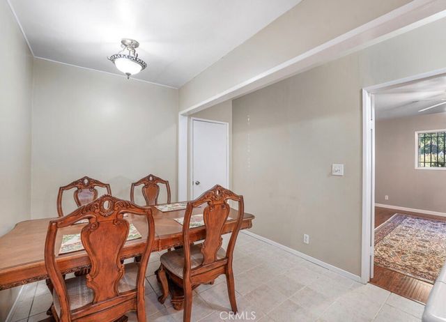 3654 7th Avenue, Los Angeles, CA 90018