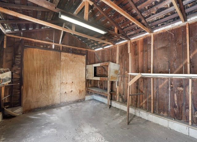 3654 7th Avenue, Los Angeles, CA 90018