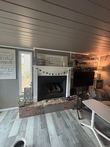 3717 Loch Lane, North Little Rock, AR 72116