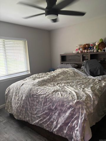 3717 Loch Lane, North Little Rock, AR 72116