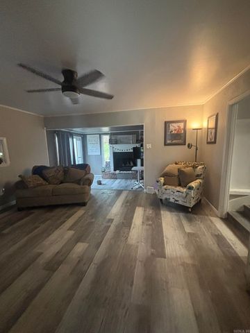 3717 Loch Lane, North Little Rock, AR 72116