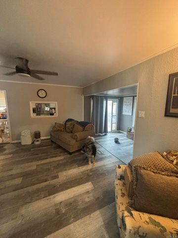 3717 Loch Lane, North Little Rock, AR 72116