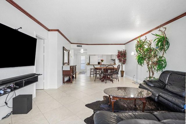9280 SW 3rd Street 802, Boca Raton, FL 33428