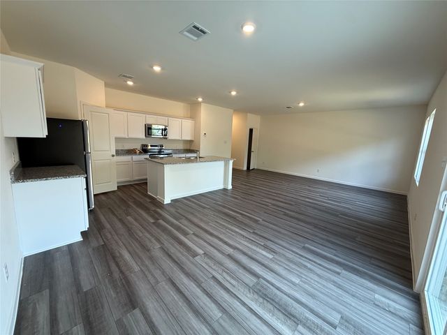 2201 Burnwood Street, Melissa, TX 75454