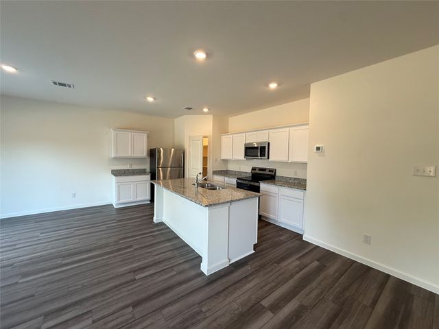 2201 Burnwood Street, Melissa, TX 75454