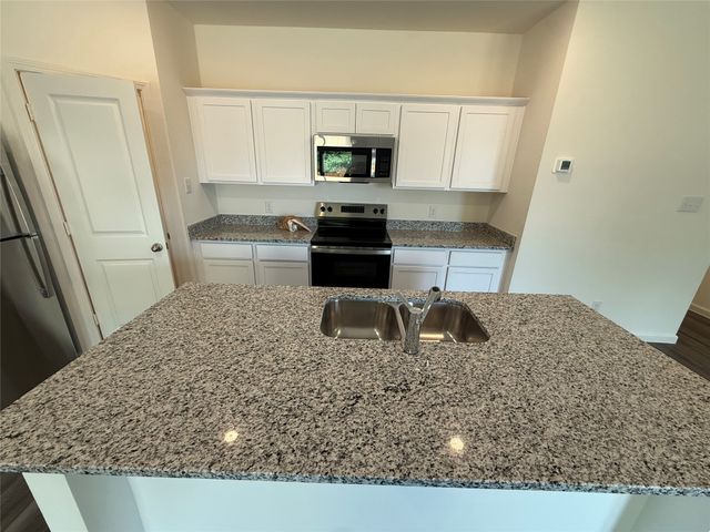 2201 Burnwood Street, Melissa, TX 75454