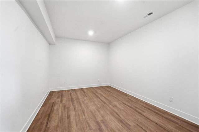 1520 NE Stewart Place, Lee's Summit, MO 64064