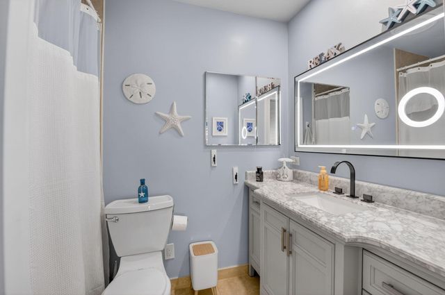 2824 Crown Court, Delray Beach, FL 33445