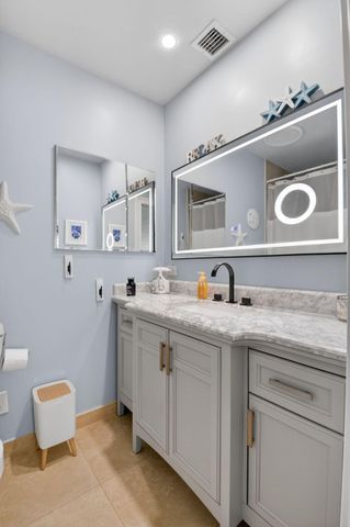 2824 Crown Court, Delray Beach, FL 33445