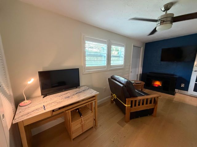 2824 Crown Court, Delray Beach, FL 33445