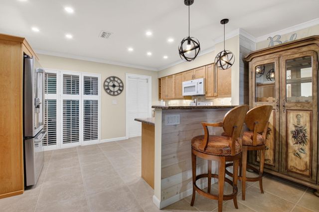 2824 Crown Court, Delray Beach, FL 33445