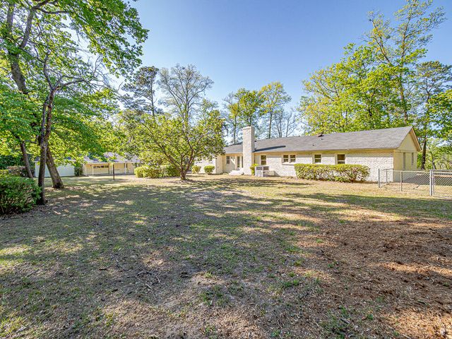 5900 Brookland Drive, Sumter, SC 29154
