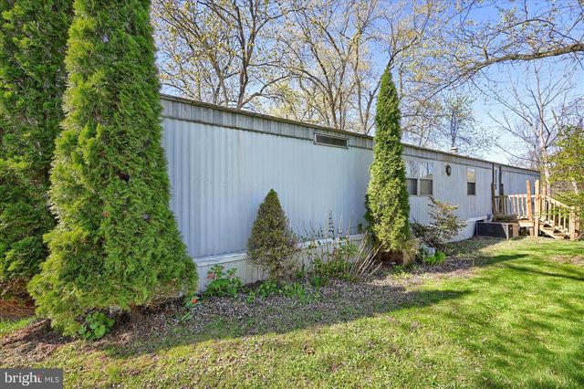 563 PINE DRIVE, York, PA 17406
