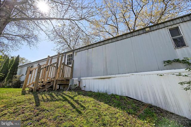 563 PINE DRIVE, York, PA 17406