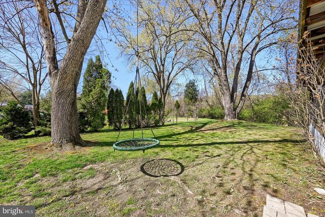 563 PINE DRIVE, York, PA 17406