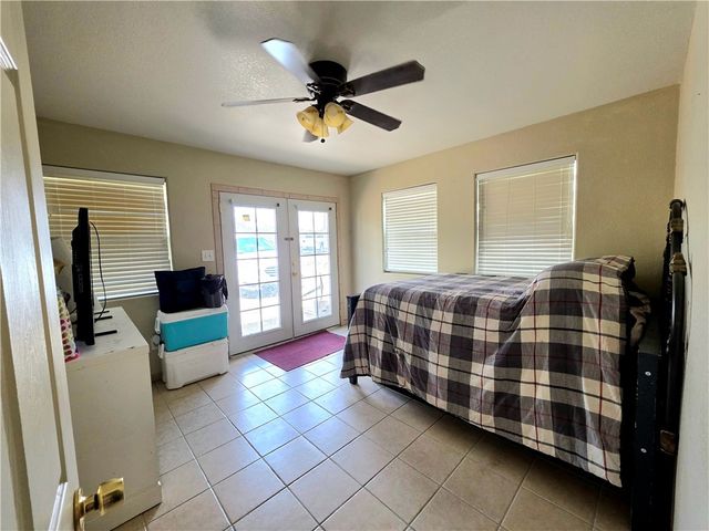 555 W Haystack Drive, Meadview, AZ 86444