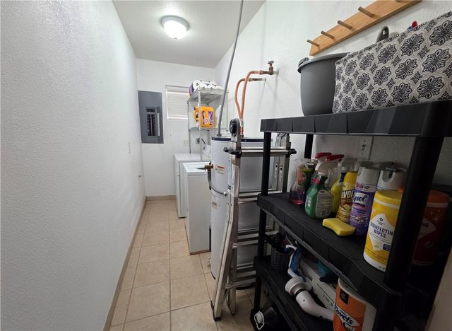 555 W Haystack Drive, Meadview, AZ 86444