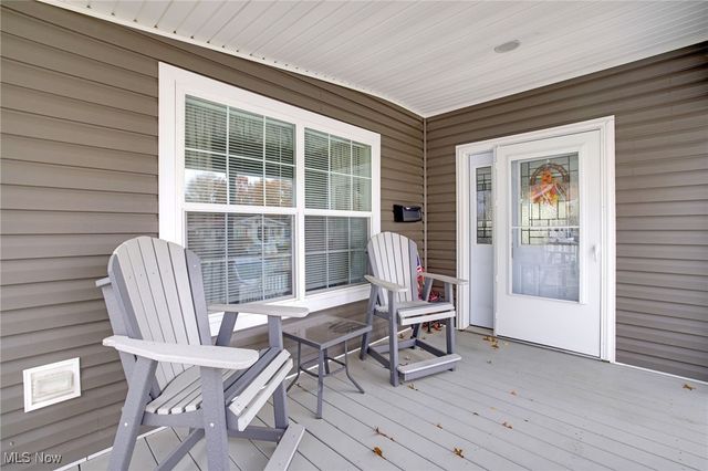 32 C Street SW, Navarre, OH 44662