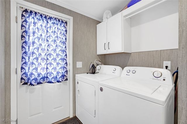 32 C Street SW, Navarre, OH 44662