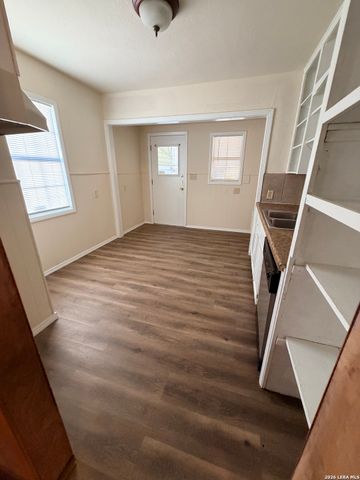 173 W DICKSON AVE, San Antonio, TX 78214