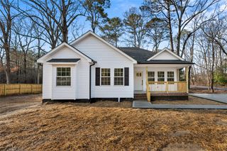88 Hand Drive, Belton, SC 29627