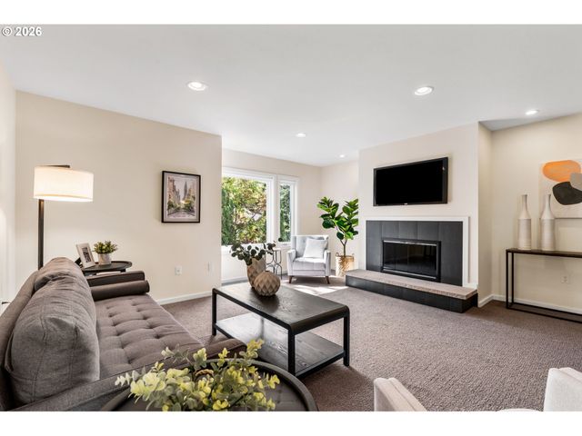 1442 Sw 66TH Ave, Portland, OR 97225