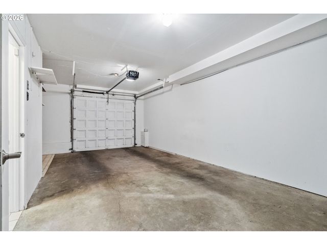 1442 Sw 66TH Ave, Portland, OR 97225