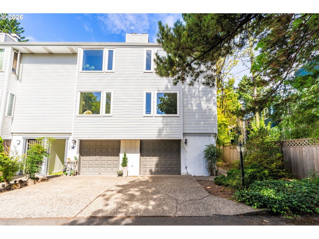 1442 Sw 66TH Ave, Portland, OR 97225