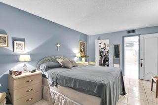 711 Lori Drive 204, Palm Springs, FL 33461