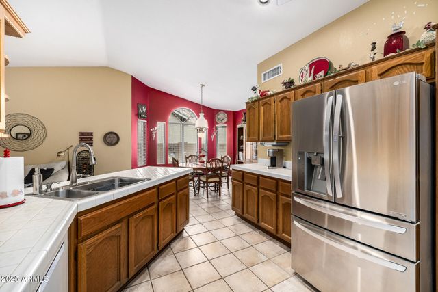 9430 E NACOMA Drive, Sun Lakes, AZ 85248