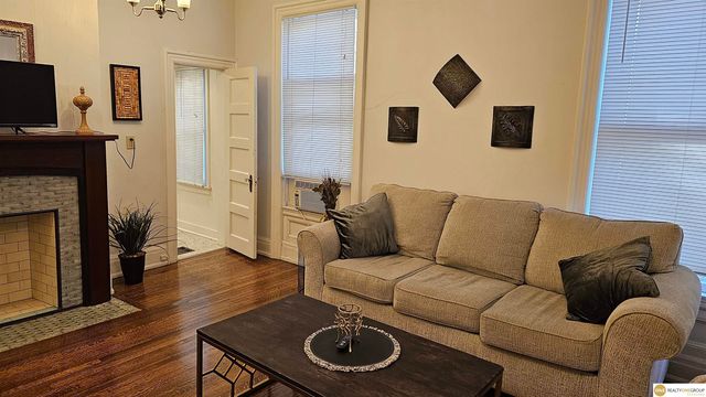 1120 Park Avenue, Omaha, NE 68105