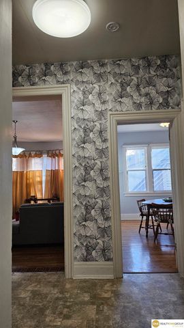 1120 Park Avenue, Omaha, NE 68105