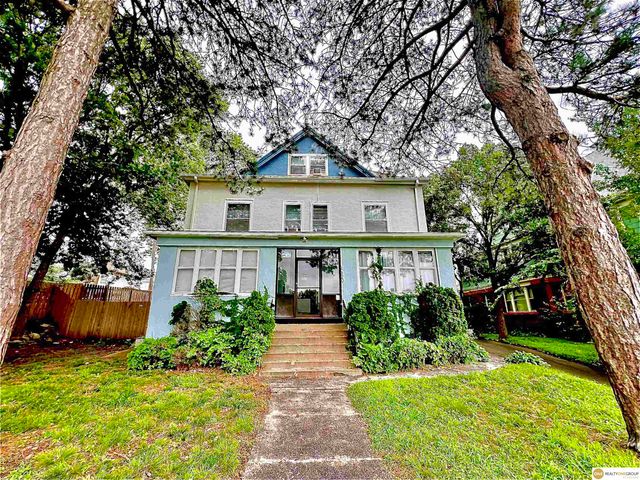 1120 Park Avenue, Omaha, NE 68105