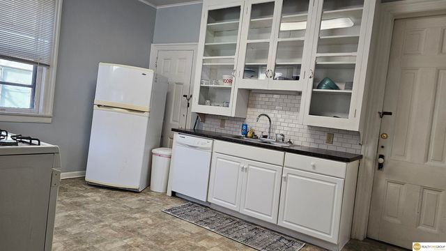 1120 Park Avenue, Omaha, NE 68105