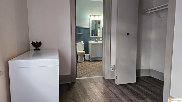 1120 Park Avenue, Omaha, NE 68105