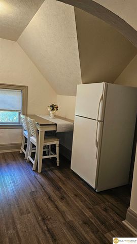 1120 Park Avenue, Omaha, NE 68105