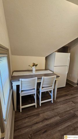 1120 Park Avenue, Omaha, NE 68105