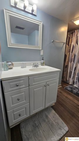 1120 Park Avenue, Omaha, NE 68105