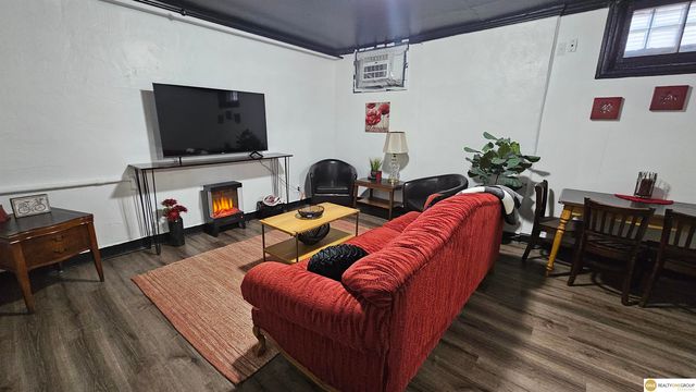 1120 Park Avenue, Omaha, NE 68105