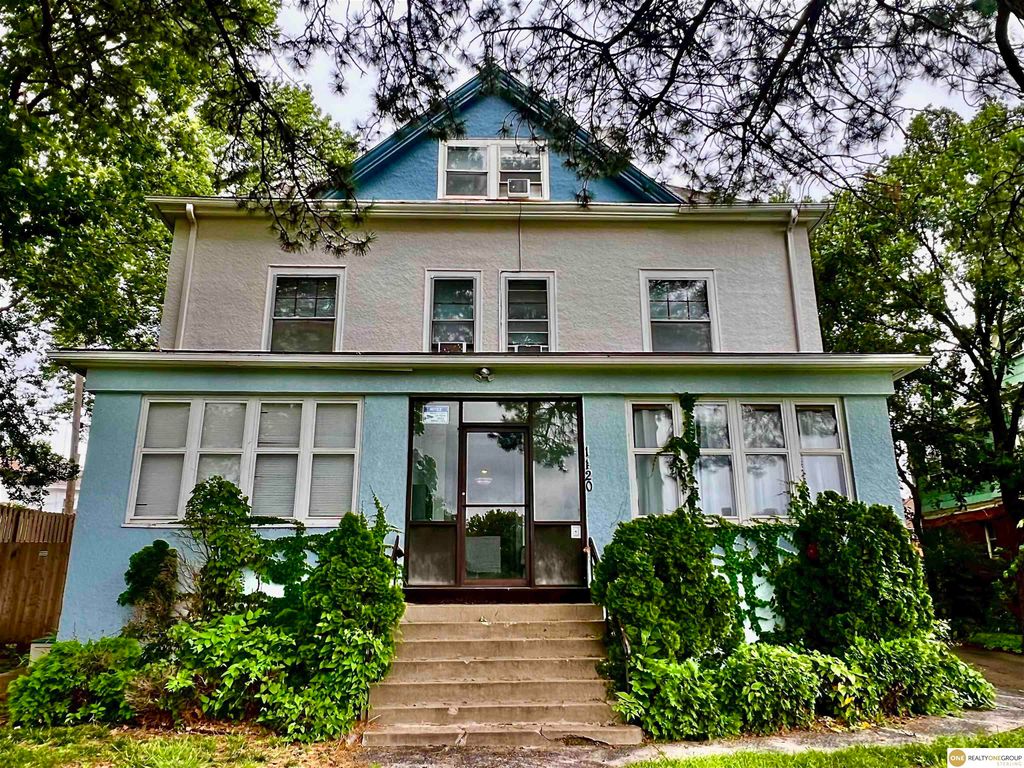 1120 Park Avenue, Omaha, NE 68105